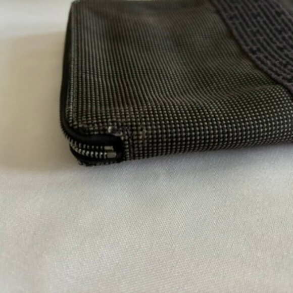 Hermes Clutch Bag Ale Line Zip Around Gray Canvas - Picture 9 of 16